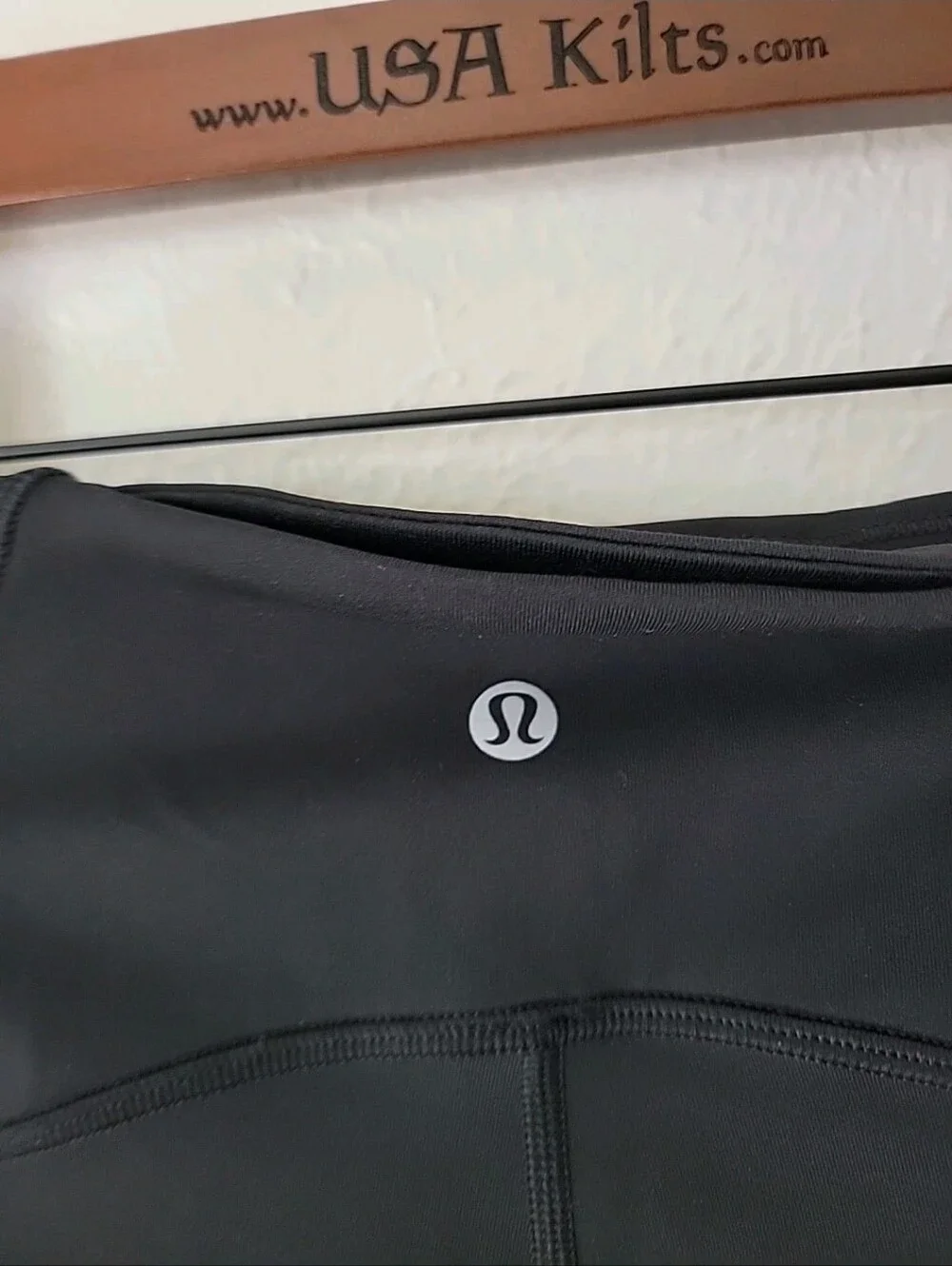 Lululemon Train Times Crop Tight Black Mesh Side Sz 6